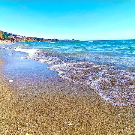 Sand & Salt Clouds Fuengirola Exterior photo